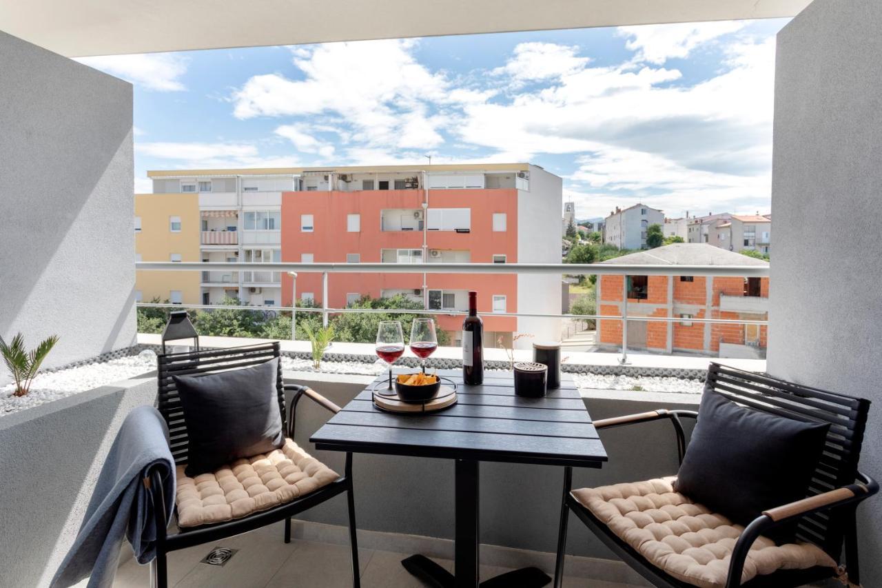 Apartment Elena Ekolu